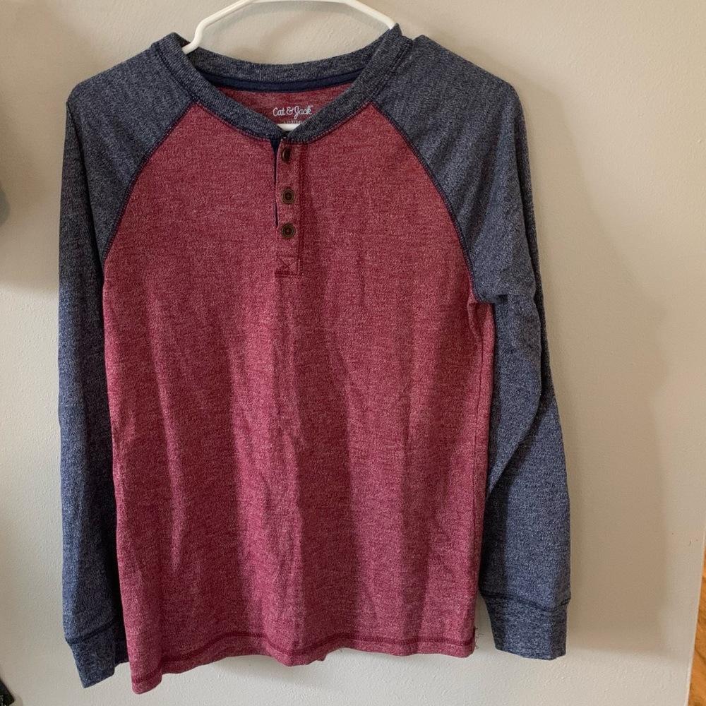 Boys long sleeve Cat & Jack Tee